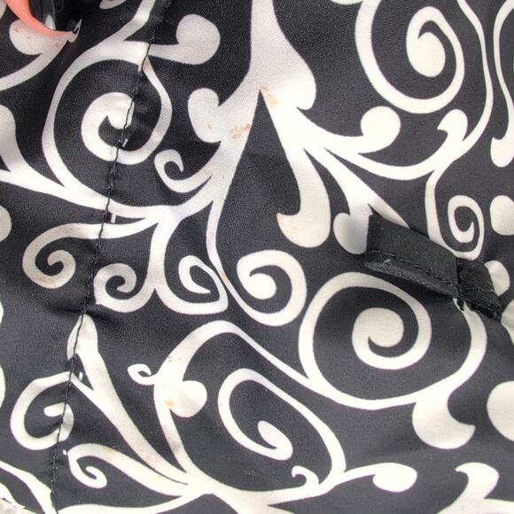 Infantino Grocery Cart Cover Reversible Paisley/Black One Size - Picture 7 of 8